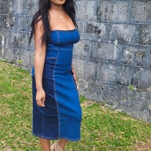 Denim blue midi dress with split in back